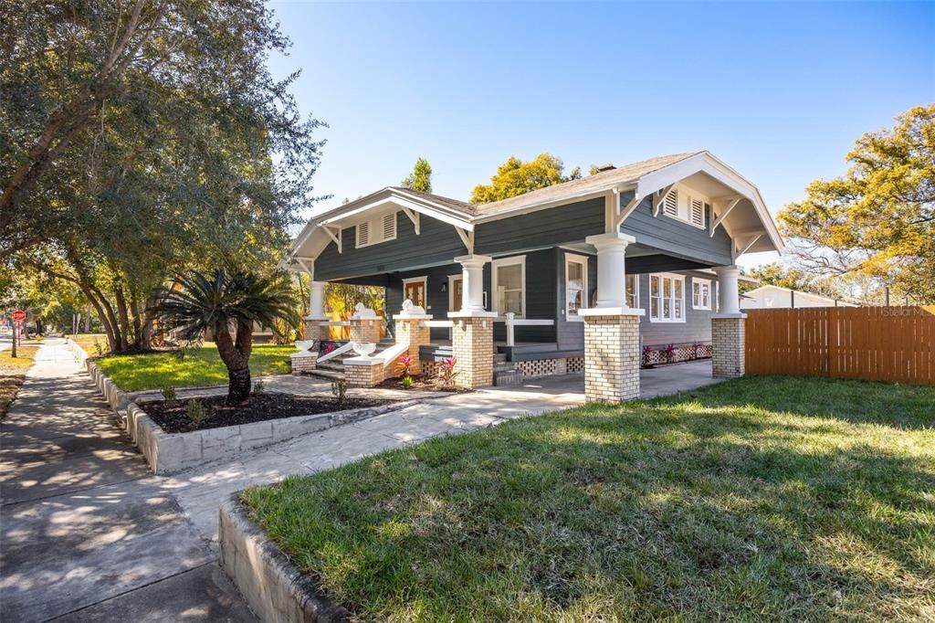 5606 Miami Avenue - Photo 1