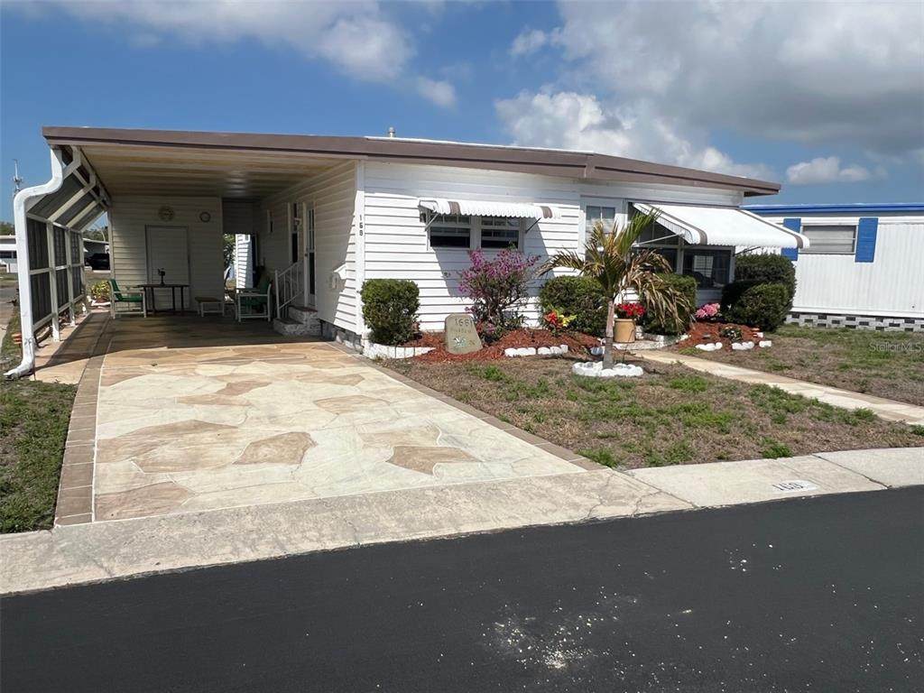 13225 101ST Street - Photo 1