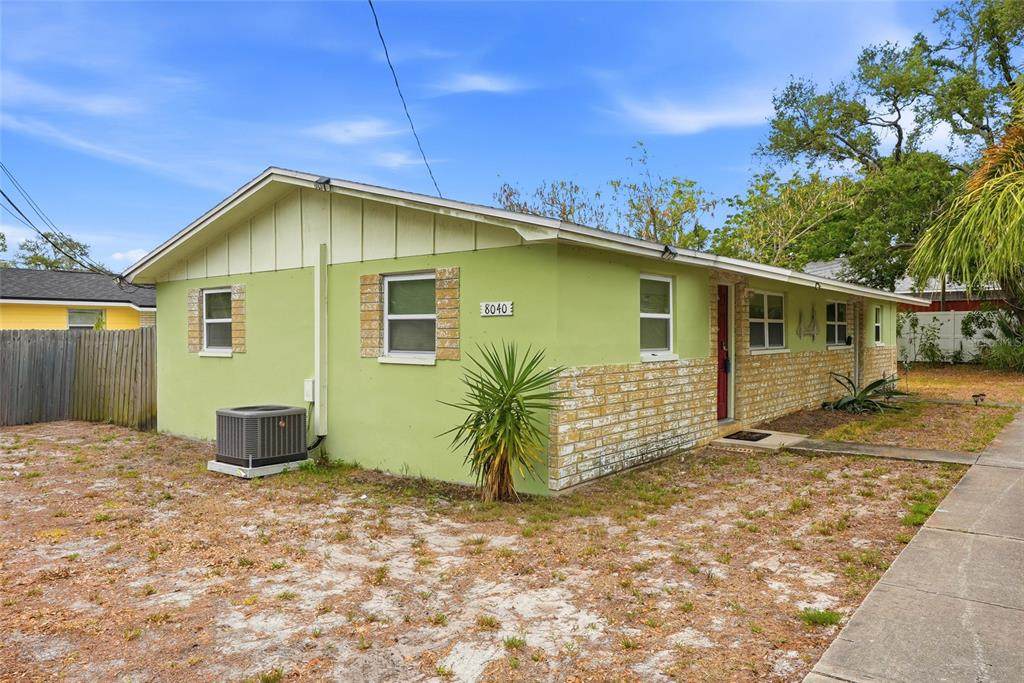 8040 47TH Avenue - Photo 1