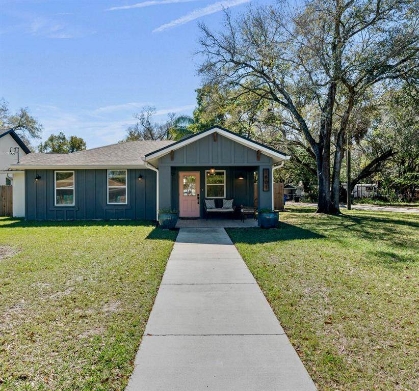 1801 Knollwood Street - Photo 1