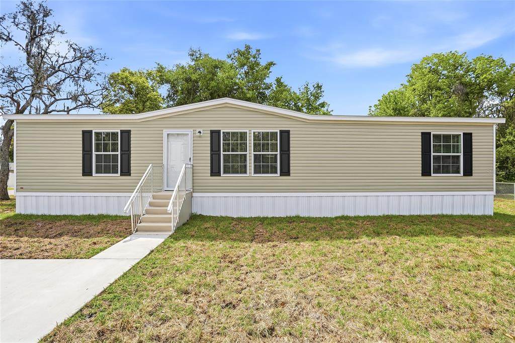 12015 Westbay Avenue - Photo 1