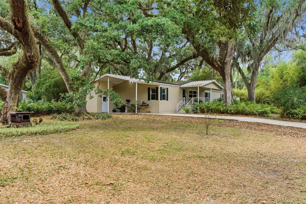 9101 Wood Terrace Drive - Photo 1