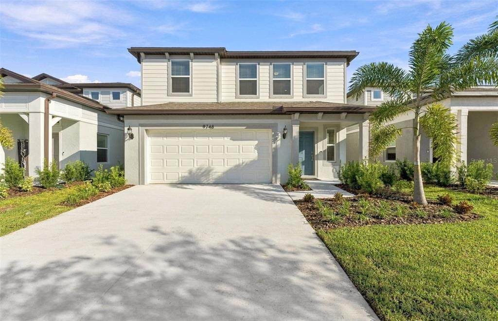 9748 Crescent Moon Drive - Photo 1