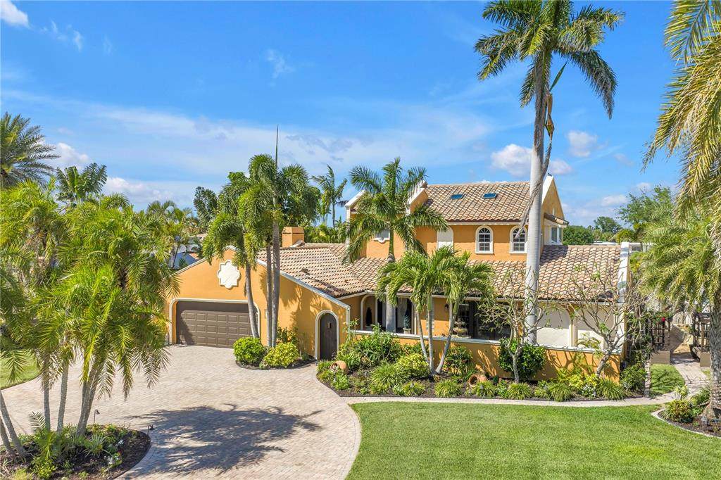 3945 Poinsettia Drive - Photo 1