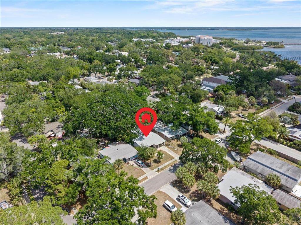 531 6TH Street - Photo 1