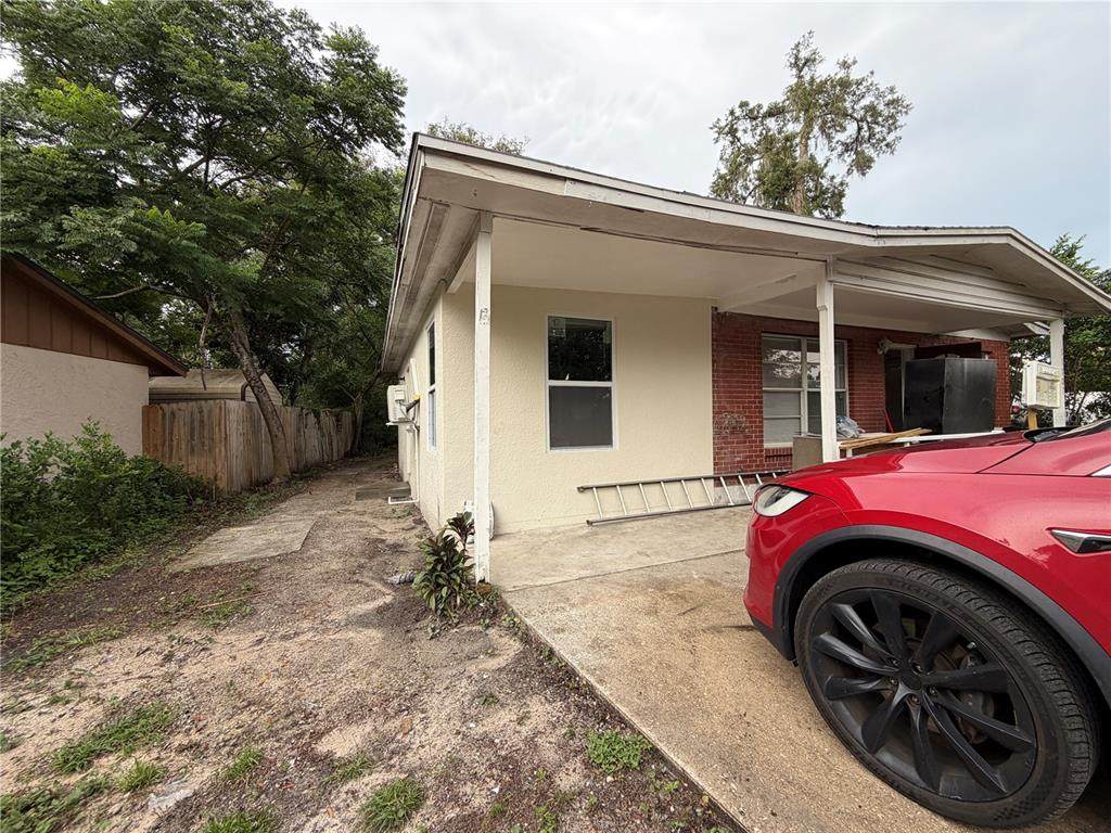 11707 North Drive - Photo 1