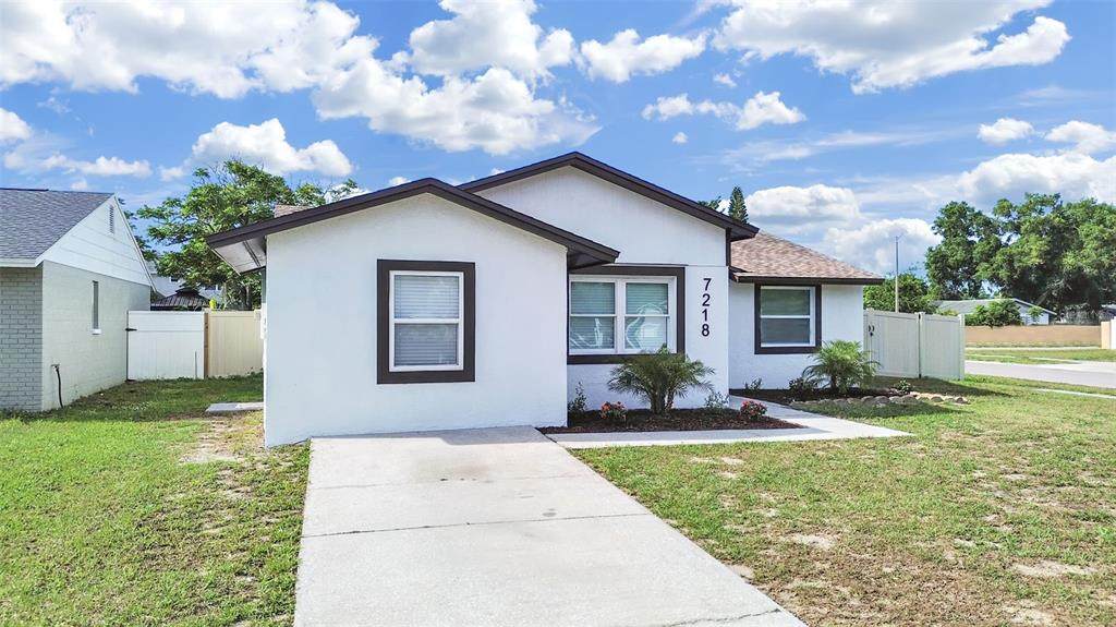 7218 Lunita Court - Photo 1
