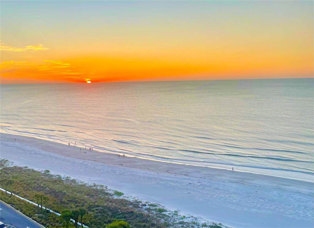 1390 Gulf Boulevard - Photo 1