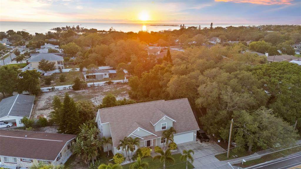 112 Florida Avenue - Photo 1