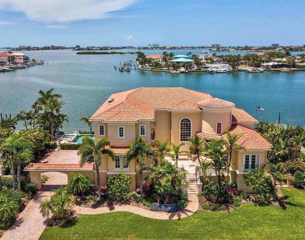 6224 Pasadena Point Boulevard - Photo 1