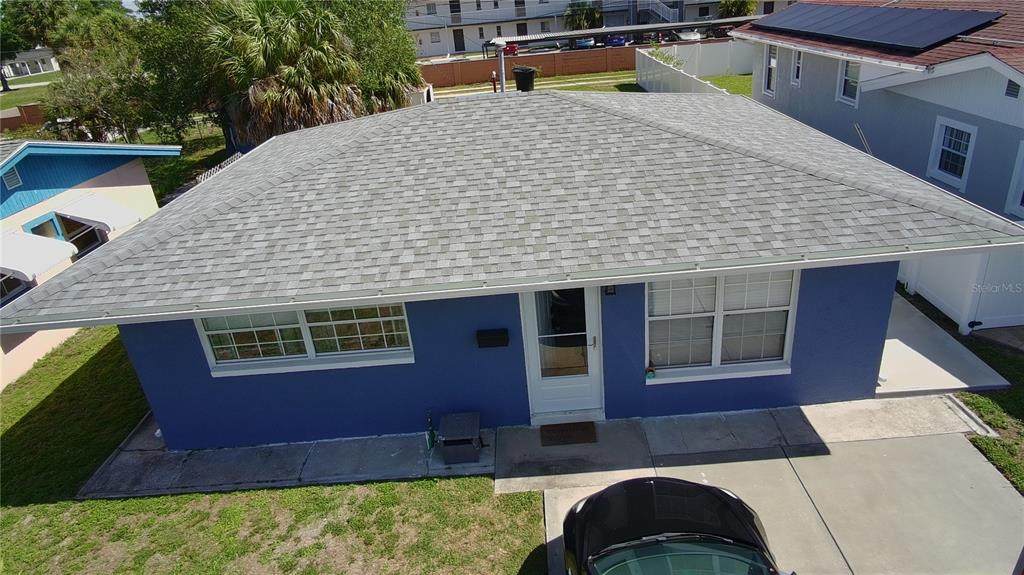 631 75TH Avenue - Photo 1