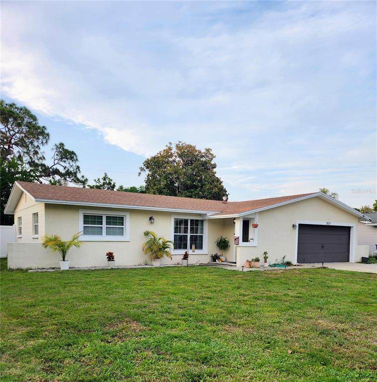 2037 67TH Avenue - Photo 1