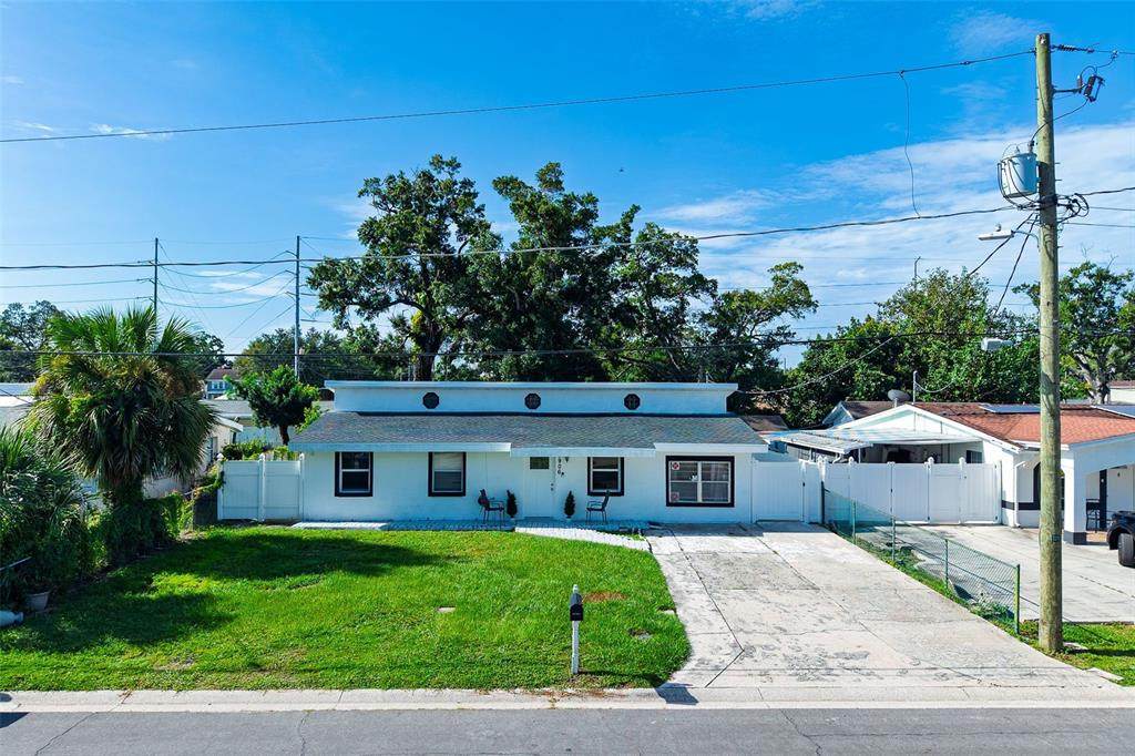 3906 Spence Avenue - Photo 1