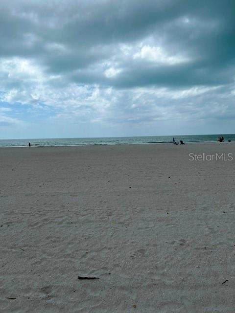 https://bt-photos.global.ssl.fastly.net/mfr/orig_boomver_2_TB8513719-2.jpg
