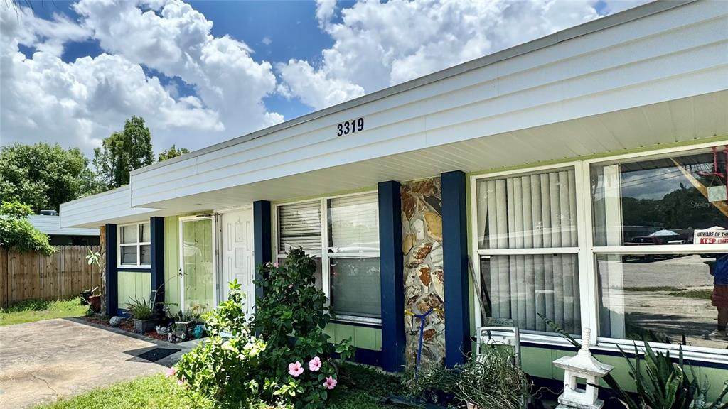 3319 Sherwood Drive - Photo 1