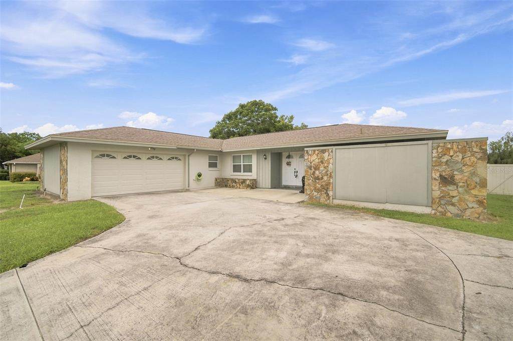 2901 Beagle Place - Photo 1