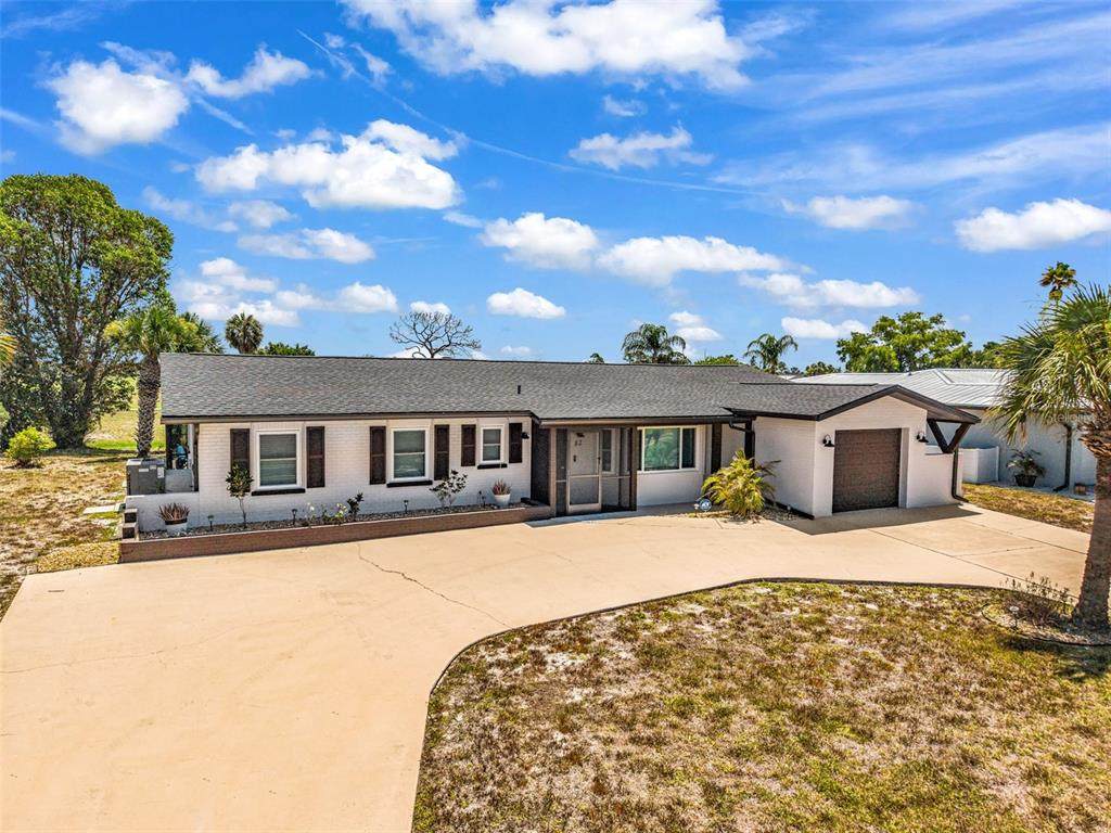 82 Rotonda Circle - Photo 1