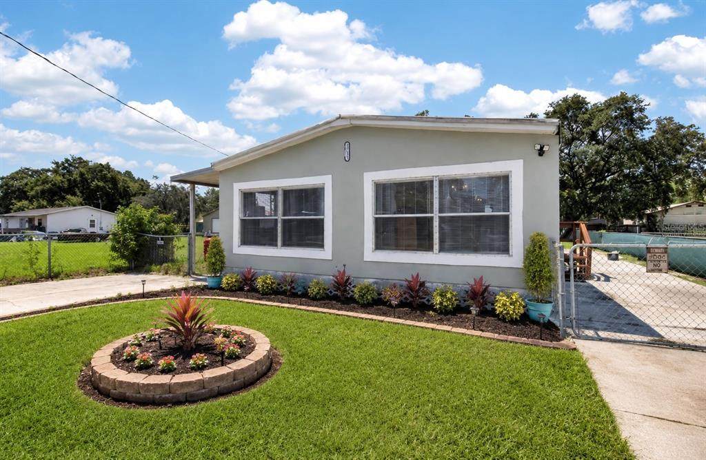 2715 Eaton Avenue - Photo 1