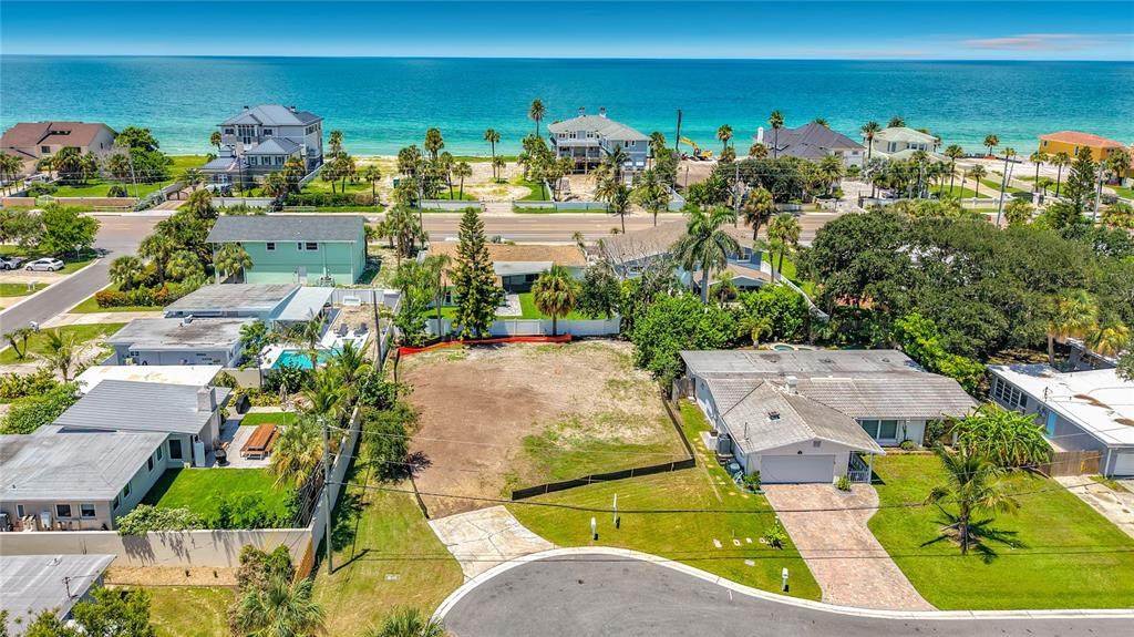920 Palm Drive - Photo 1