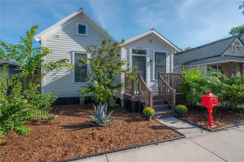 408 Amelia Avenue - Photo 1