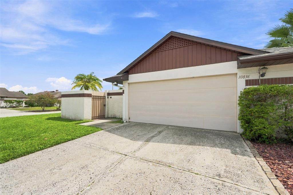 10836 Venice Circle - Photo 1