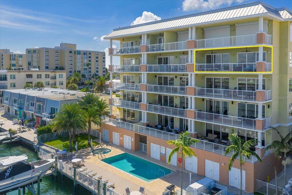 706 Bayway Boulevard - Photo 1