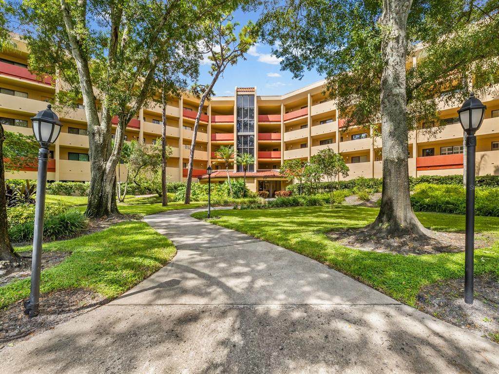 3076 Eastland Boulevard - Photo 1