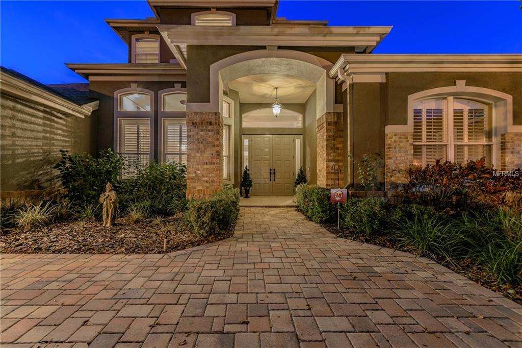 650 Richmond Close - Photo 1