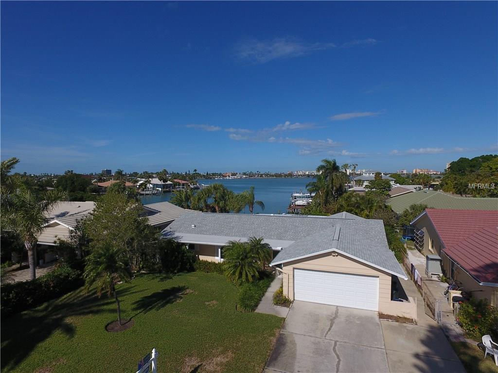 651 64TH Avenue - Photo 1