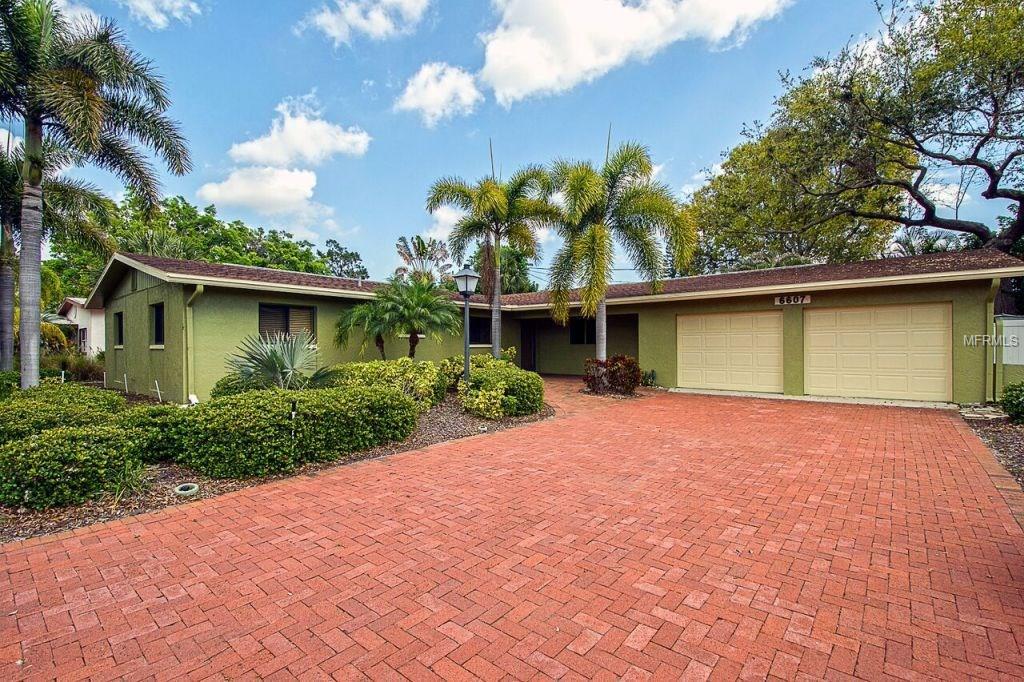 6607 Blue Heron Drive - Photo 1