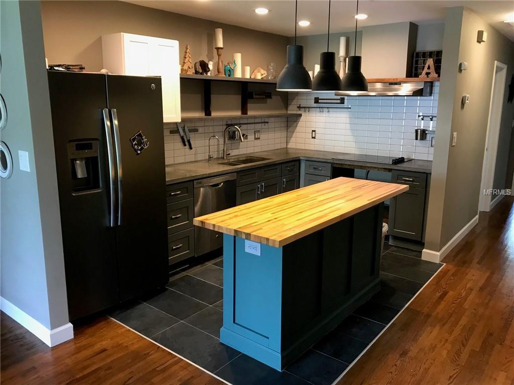 412 Missouri Avenue - Photo 1