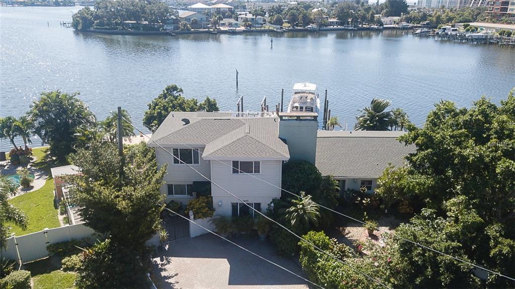 5400 Aloha Drive - Photo 1