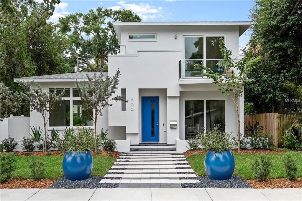 600 12TH Avenue - Photo 1