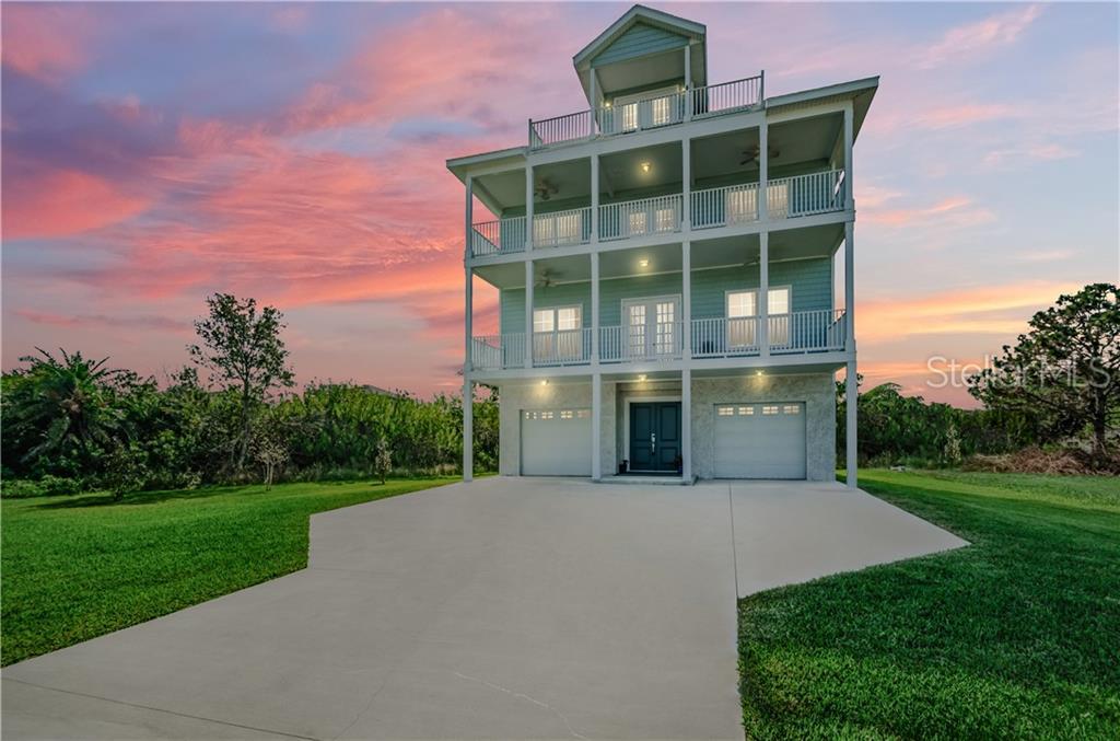 422 Oceanview Ave - Photo 1