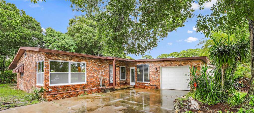 1821 Anastasia Way - Photo 1