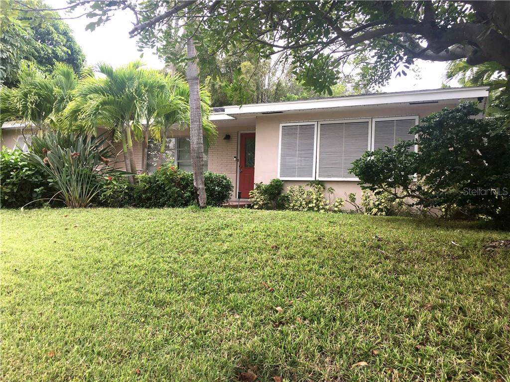 4040 Poinsettia Drive - Photo 1