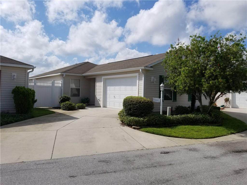 2427 Chestnut Terrace - Photo 1