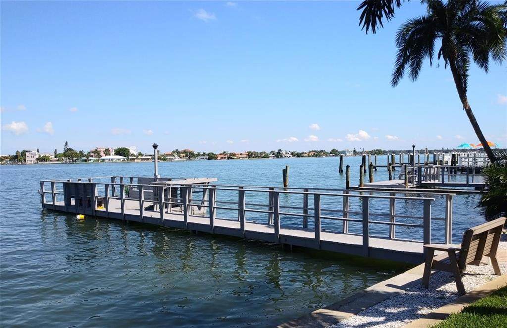 282 Treasure Island Causeway - Photo 1