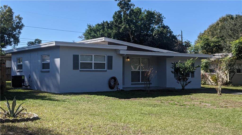 1949 Pinehurst Drive - Photo 1