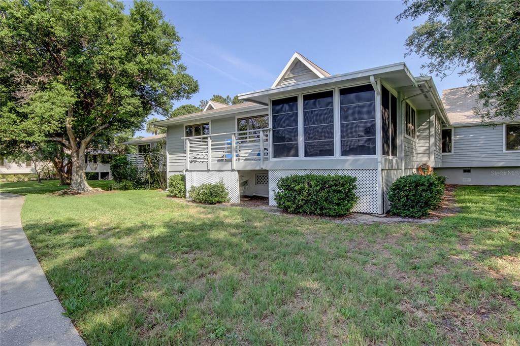 1011 Caravel Court - Photo 1