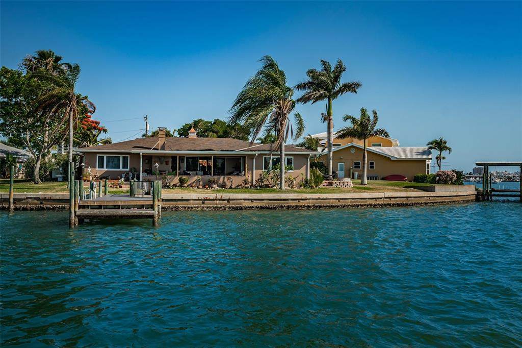 210 Palm Island - Photo 1