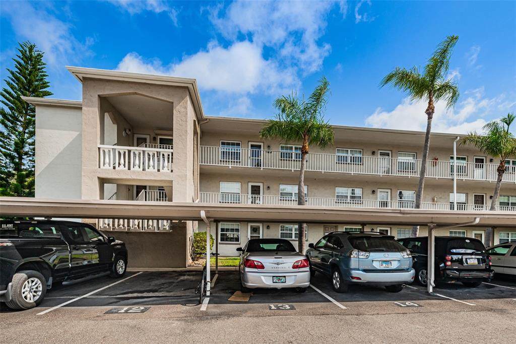 952 Virginia Street - Photo 1