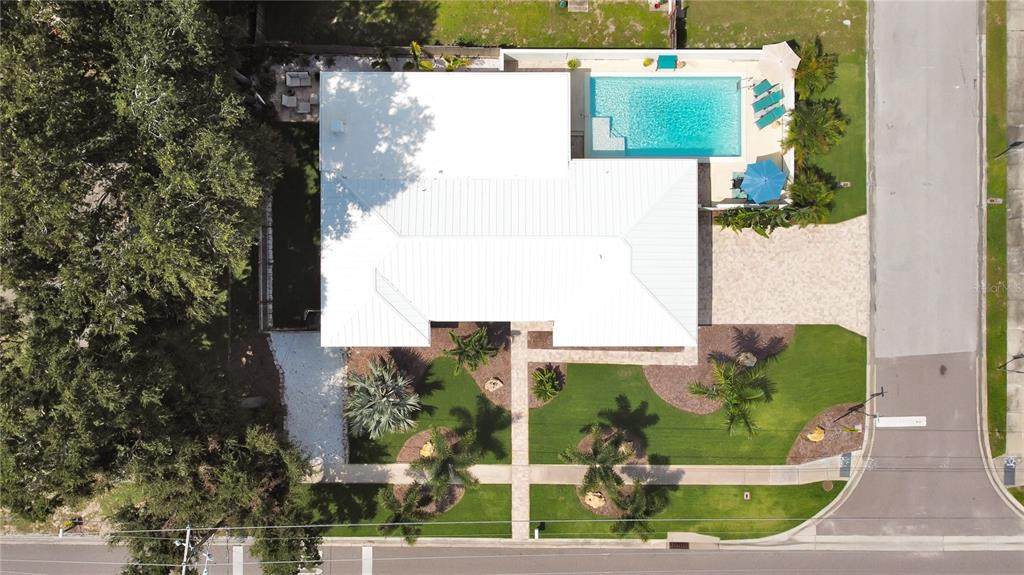 660 San Salvador Drive - Photo 1