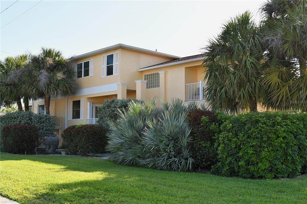 101 8TH Street - Photo 1