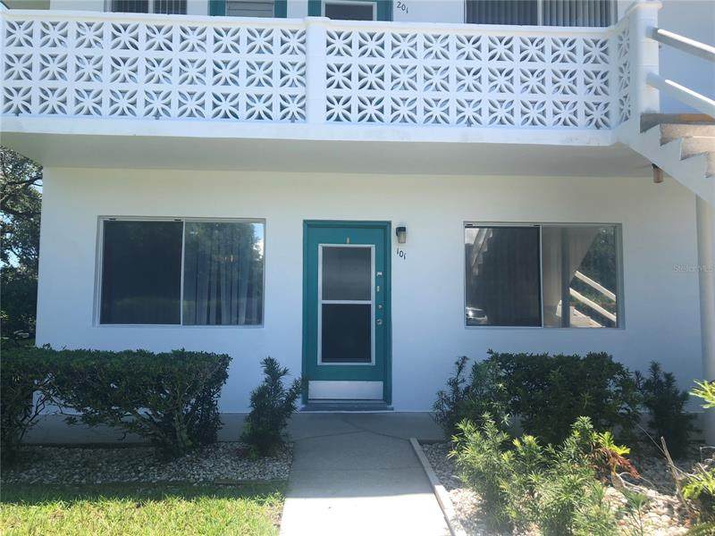 8305 111 ST - Photo 1