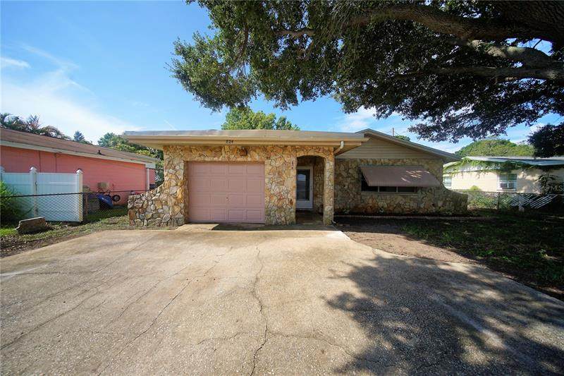 824 62ND Avenue - Photo 1