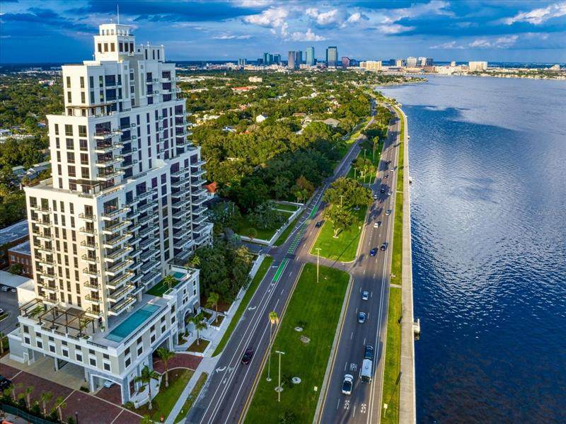 2103 Bayshore Boulevard - Photo 1