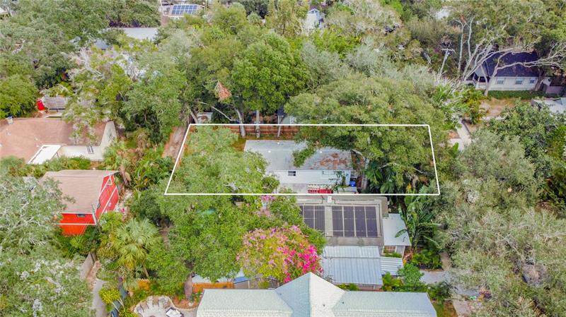 845 10TH Avenue - Photo 1