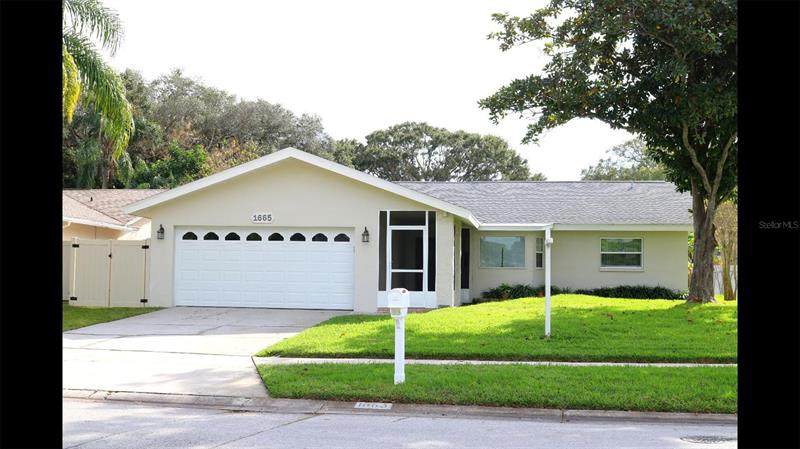 1665 Amberlea Drive - Photo 1