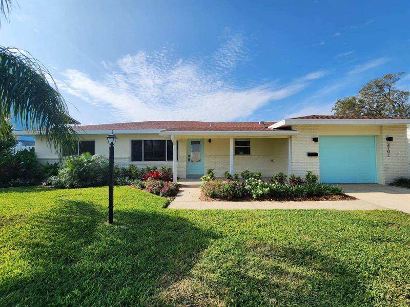 3701 Coquina Key Drive - Photo 1